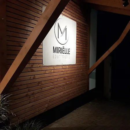 Mirielle 러스트